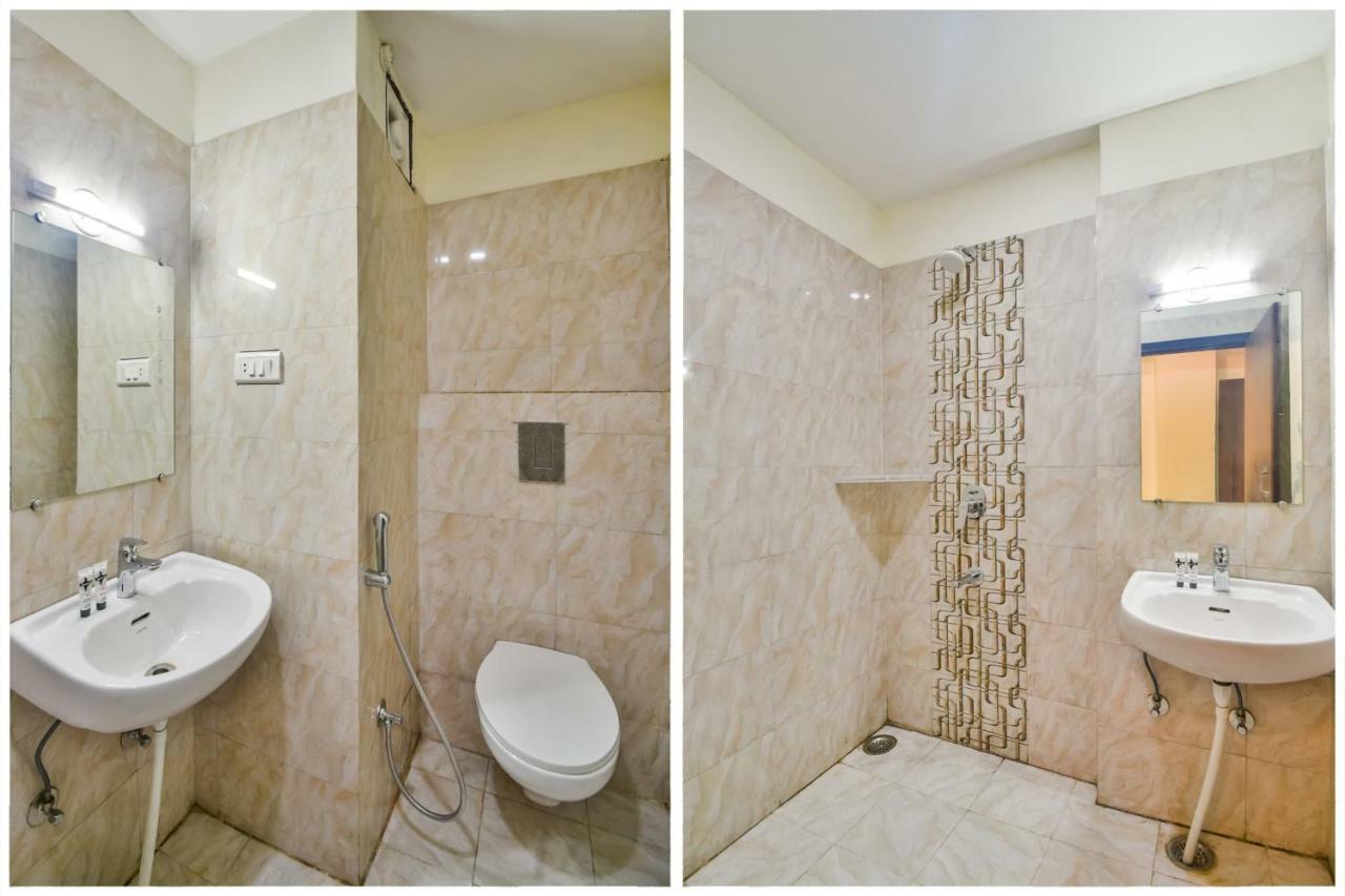 Hotel Golden Feather Udajpur Zewnętrze zdjęcie